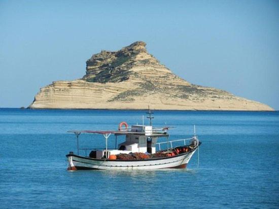 Villa Mabrouka Ra's al Jabal 外观 照片